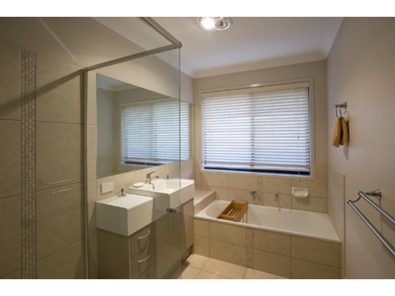 43 Paynters Pocket Avenue, Palmwoods QLD 4555