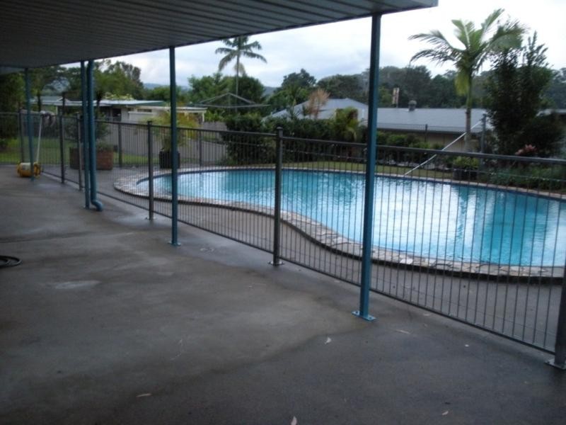 245 Woombye Palmwoods Rd, Palmwoods QLD 4555