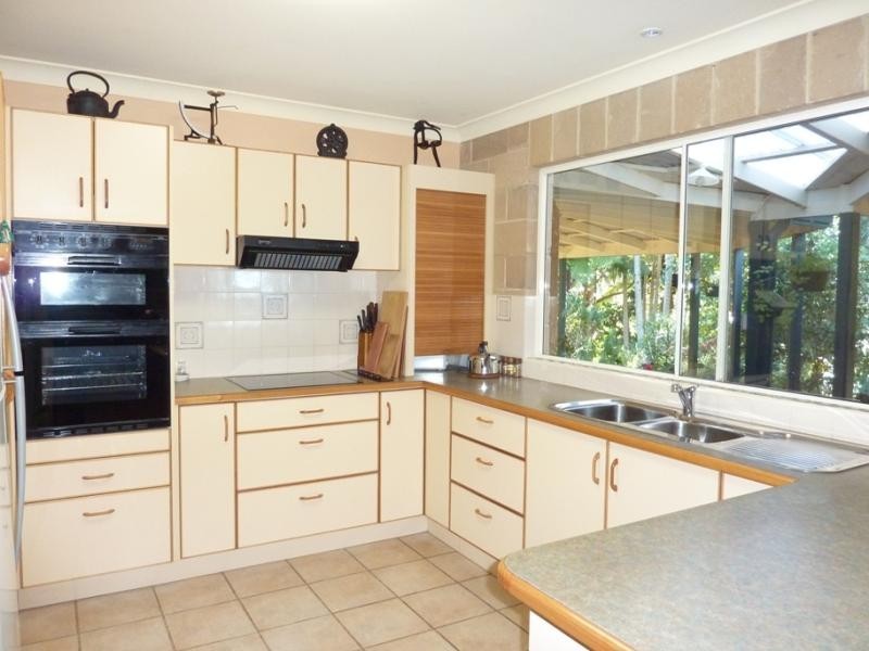 43-45 Western Avenue, Montville QLD 4560