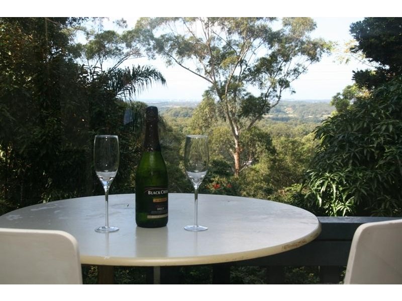 100 Panorama Drive, Nambour QLD 4560
