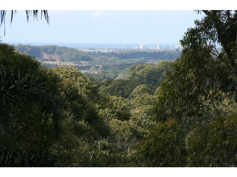 100 Panorama Drive, Nambour QLD 4560