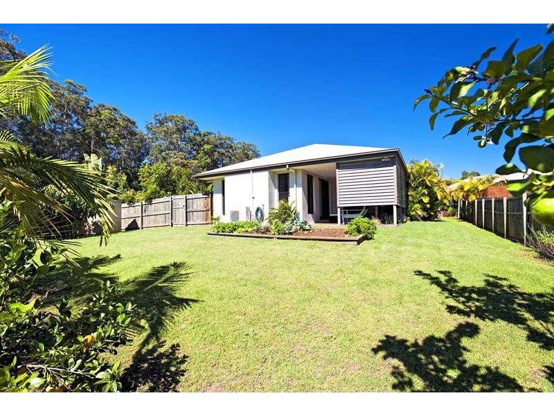 10 Yellow Cedar Place, Palmwoods QLD 4555