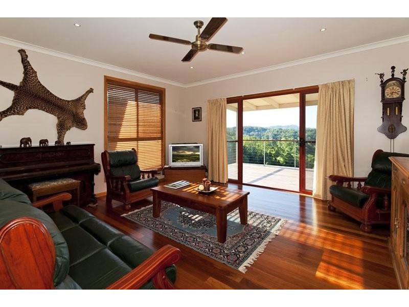 152 Shurvell Road, Palmwoods QLD 4555