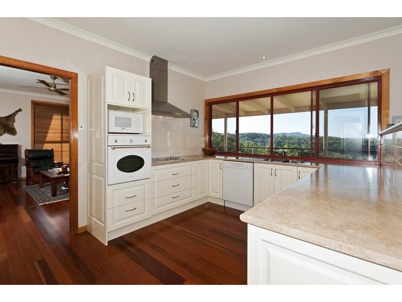 152 Shurvell Road, Palmwoods QLD 4555