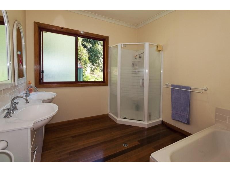 152 Shurvell Road, Palmwoods QLD 4555