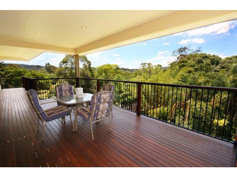 5 Paradise Place (off Bonney Street), Nambour QLD 4560