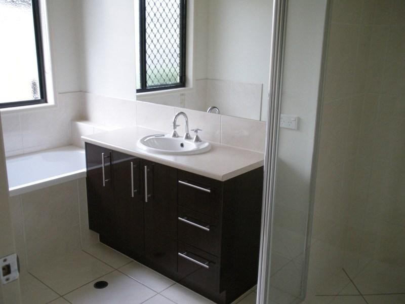 6 Gallows Place, Palmwoods QLD 4555