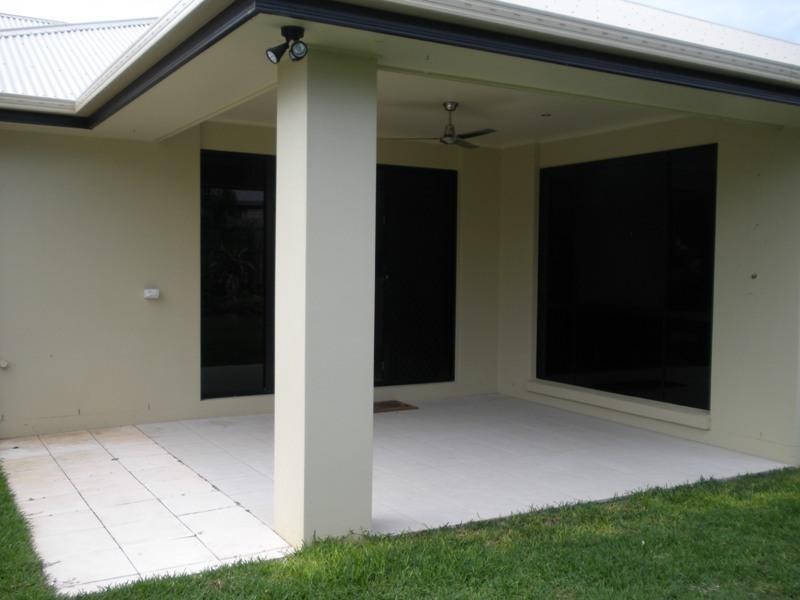 6 Gallows Place, Palmwoods QLD 4555