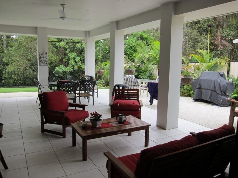 14 Flame Tree Court, Palmwoods QLD 4555