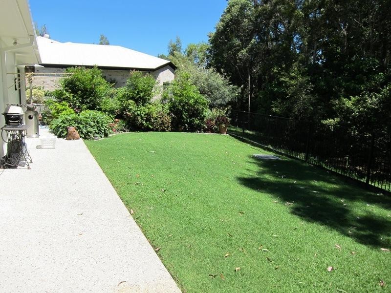 14 Flame Tree Court, Palmwoods QLD 4555