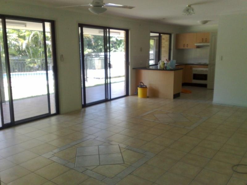 24 Starkey St, Palmwoods QLD 4555