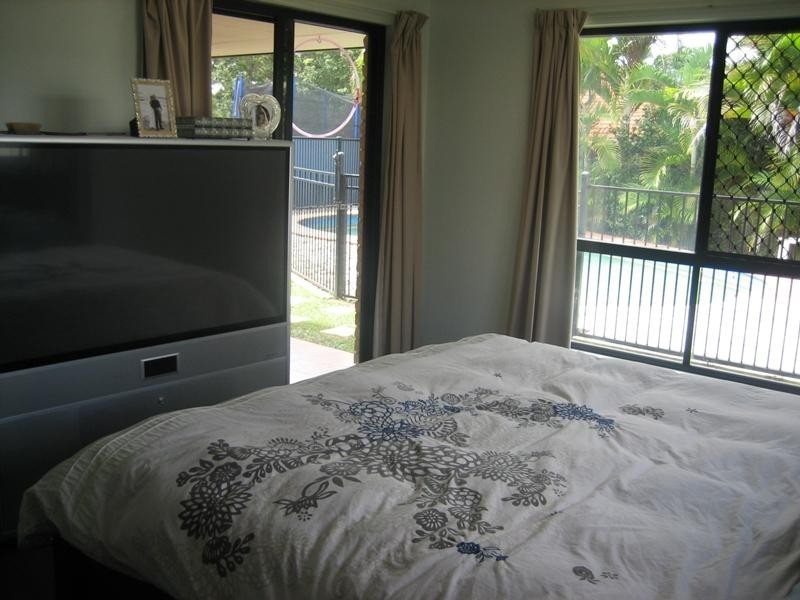 24 Starkey St, Palmwoods QLD 4555