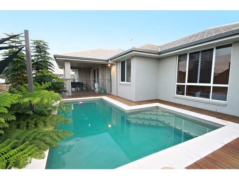 42 Petigrain Avenue, Palmwoods QLD 4555