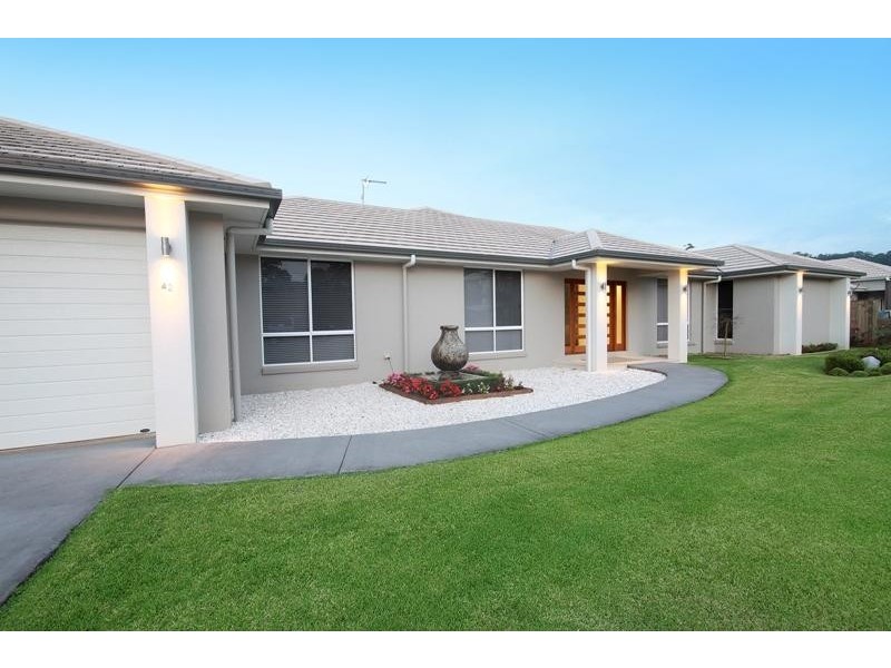 42 Petigrain Avenue, Palmwoods QLD 4555