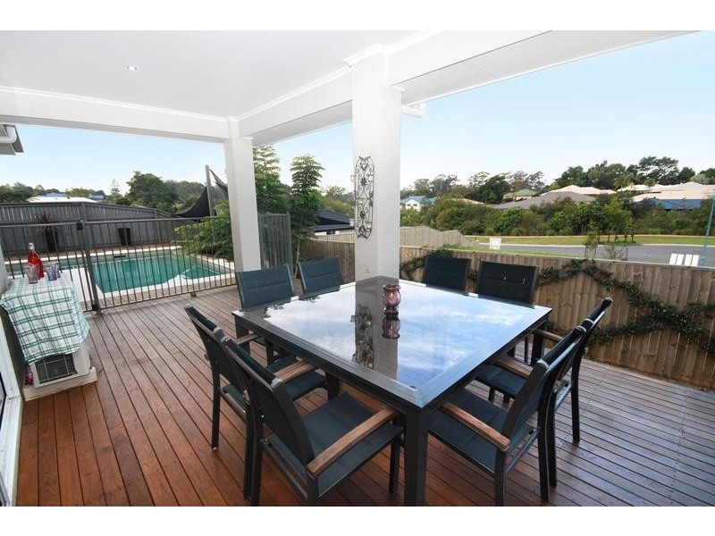 42 Petigrain Avenue, Palmwoods QLD 4555