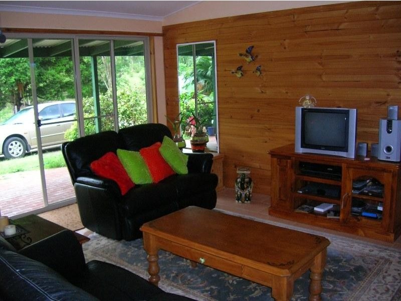 576 Image Flat Road, Kureelpa QLD 4560