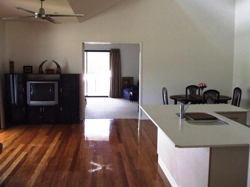 11 Gallows Place, Palmwoods QLD 4555