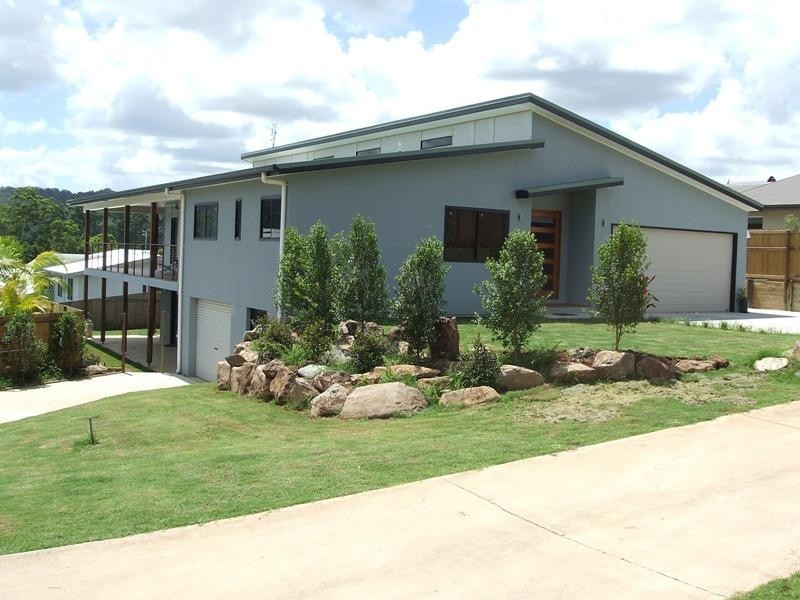 11 Gallows Place, Palmwoods QLD 4555