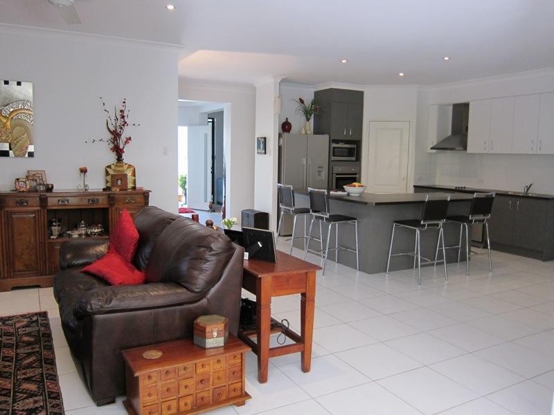 14 Flame Tree Court, Palmwoods QLD 4555