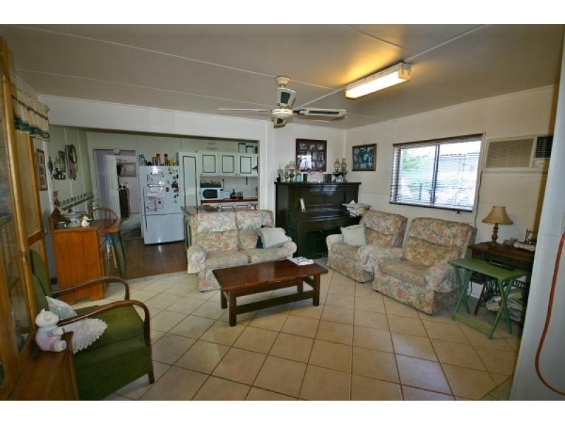 43 Twelfth Street, Warragamba NSW 2752