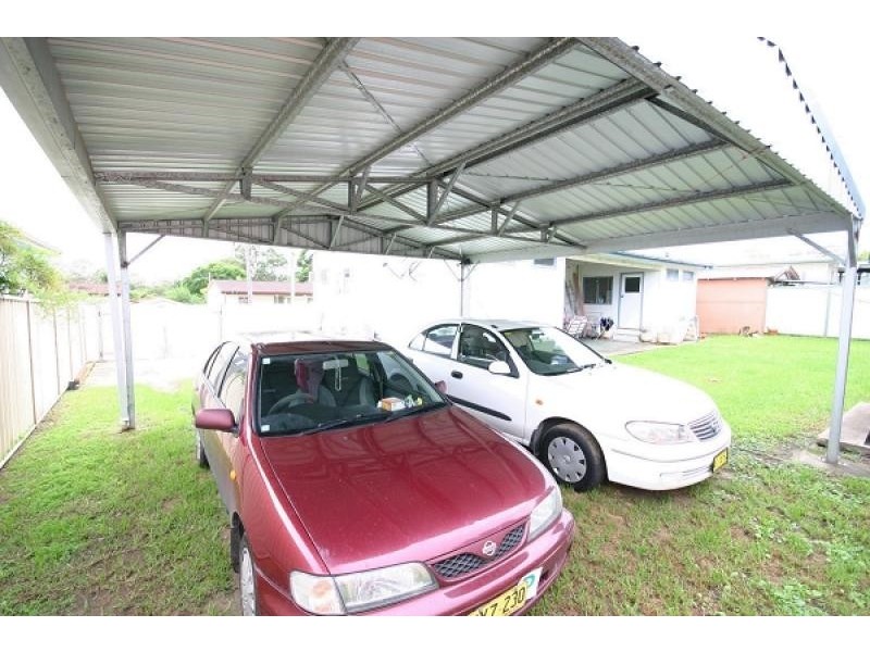 21 Second Street, Warragamba NSW 2752