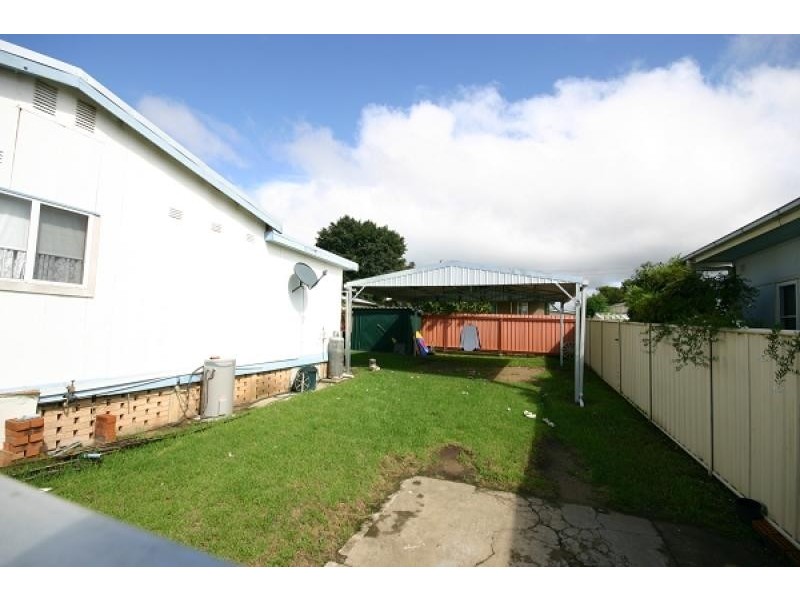 21 Second Street, Warragamba NSW 2752