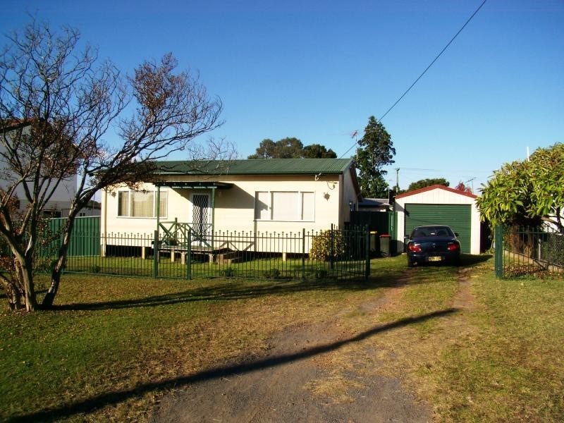 86 Weir Road, Warragamba NSW 2752