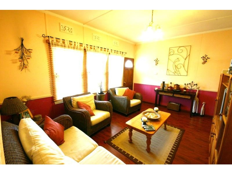 11 Eleventh Street, Warragamba NSW 2752