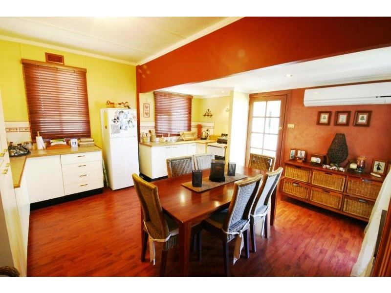 11 Eleventh Street, Warragamba NSW 2752