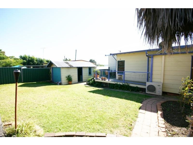 11 Eleventh Street, Warragamba NSW 2752