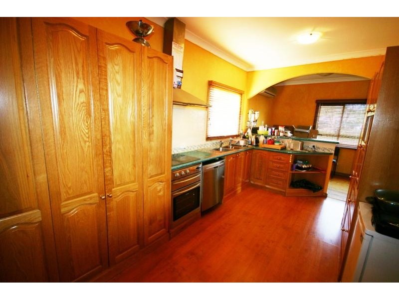 19 Twelfth Street, Warragamba NSW 2752