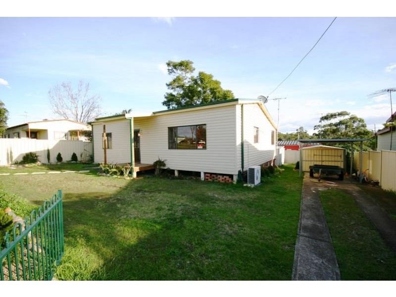 19 Twelfth Street, Warragamba NSW 2752