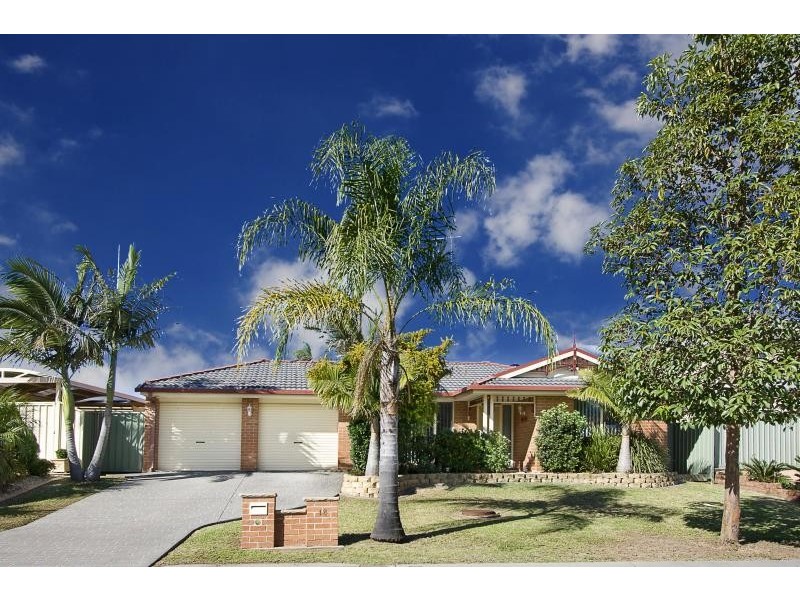 18 Coolabah Cres, Glenmore Park NSW 2745