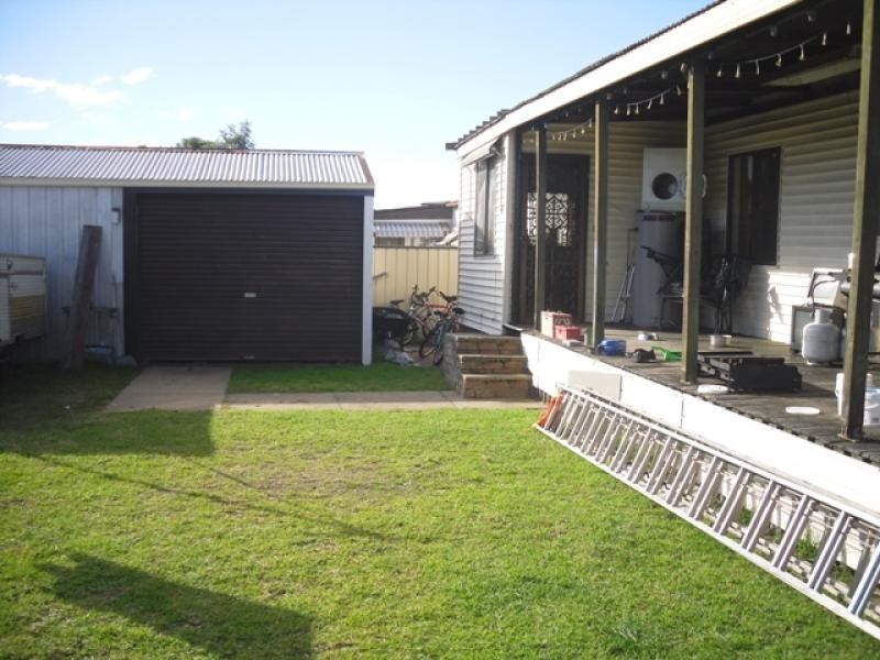 1 First Street, Warragamba NSW 2752