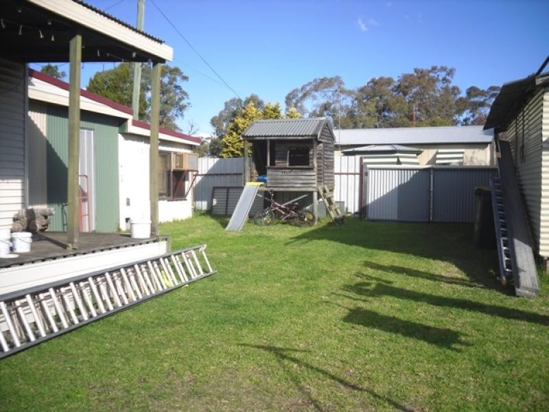 1 First Street, Warragamba NSW 2752
