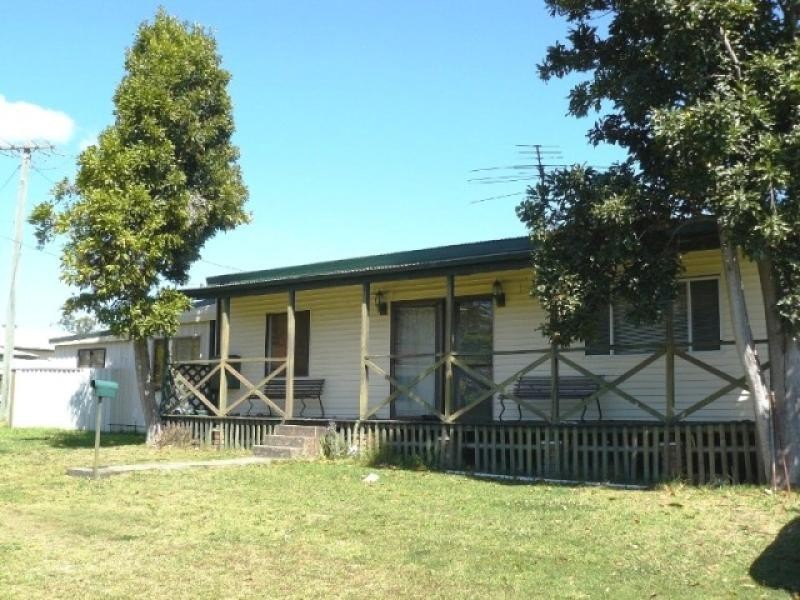 1 First Street, Warragamba NSW 2752