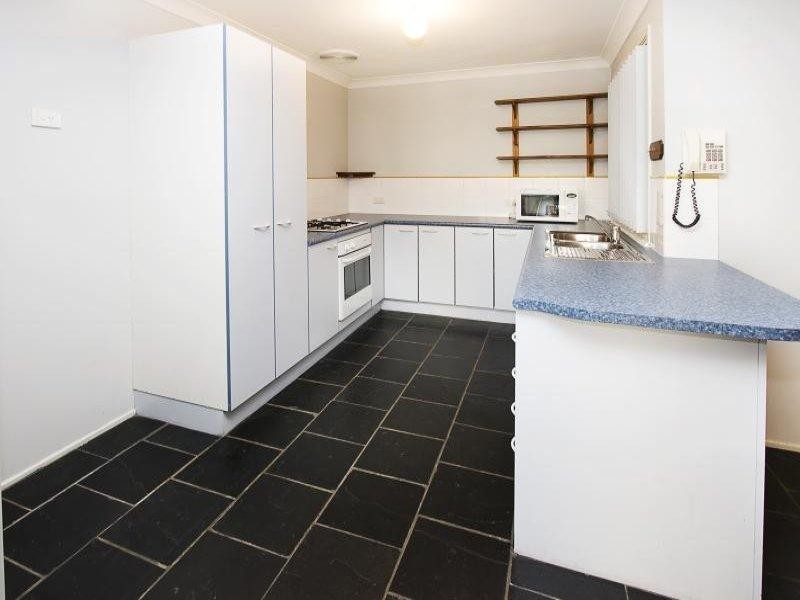 18 Coolabah Cres, Glenmore Park NSW 2745