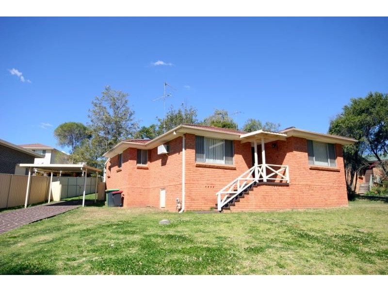 16 Antonia Crescent, Cranebrook NSW 2749