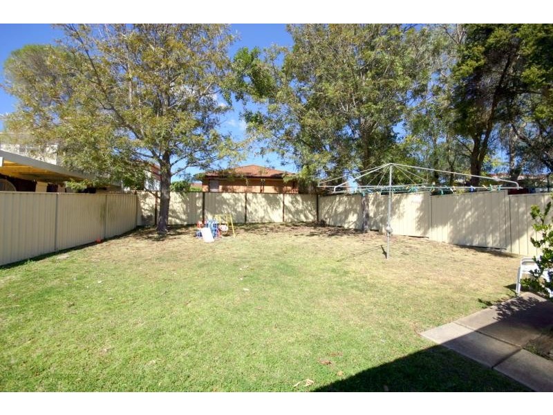 16 Antonia Crescent, Cranebrook NSW 2749
