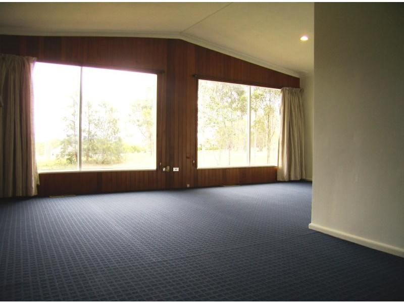 40 Dwyer Road, Bringelly NSW 2556