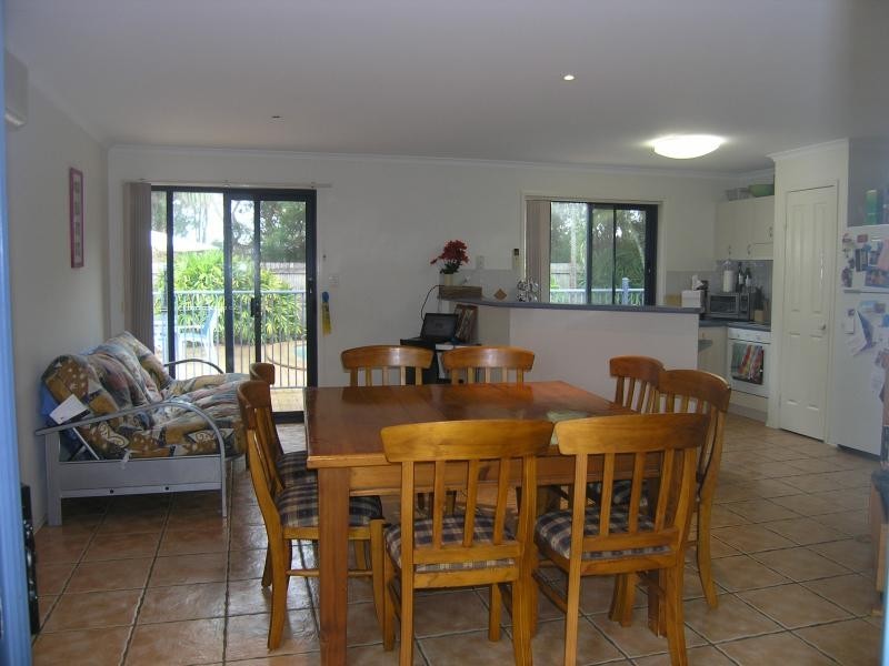 8 ABELIA PLACE, Mountain Creek QLD 4557