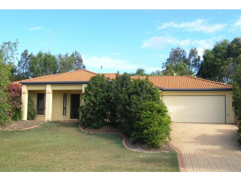 8 ABELIA PLACE, Mountain Creek QLD 4557