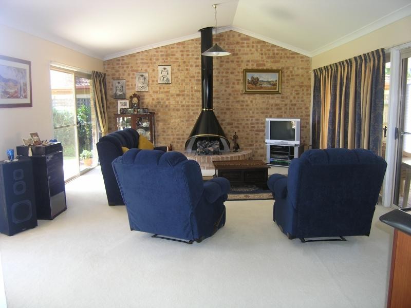 4 HERMOSA STREET, Mountain Creek QLD 4557