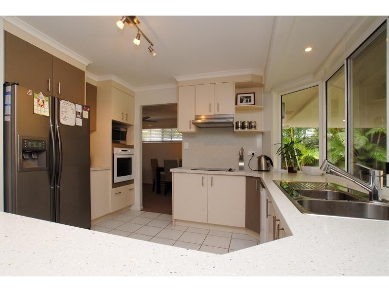 9 ATTENBOROUGH CLOSE, Buderim QLD 4556