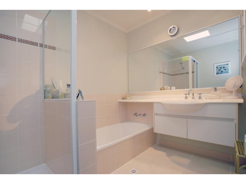 Unit 27/1 Poinsettia Court, Mooloolaba QLD 4557