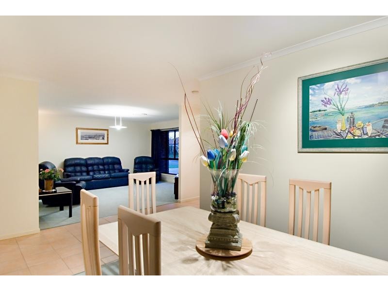 12 KALMIA PLACE, Mountain Creek QLD 4557