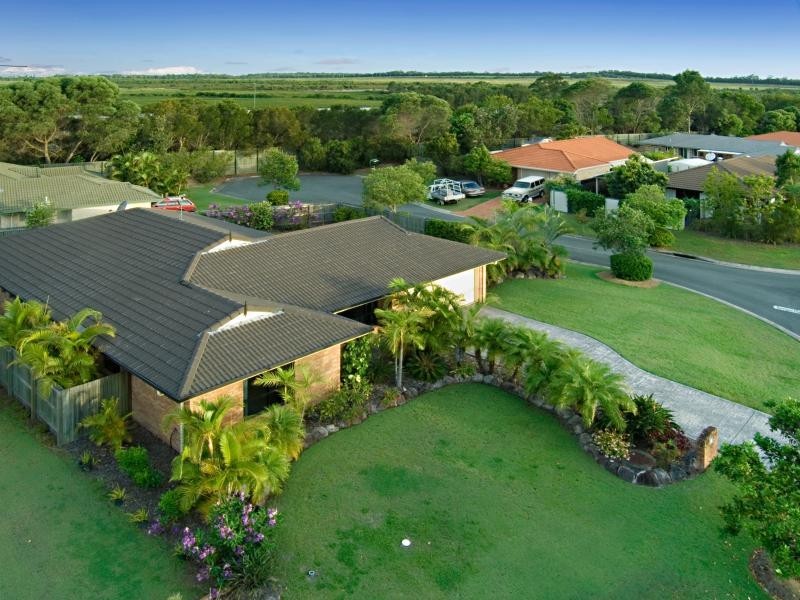 12 KALMIA PLACE, Mountain Creek QLD 4557