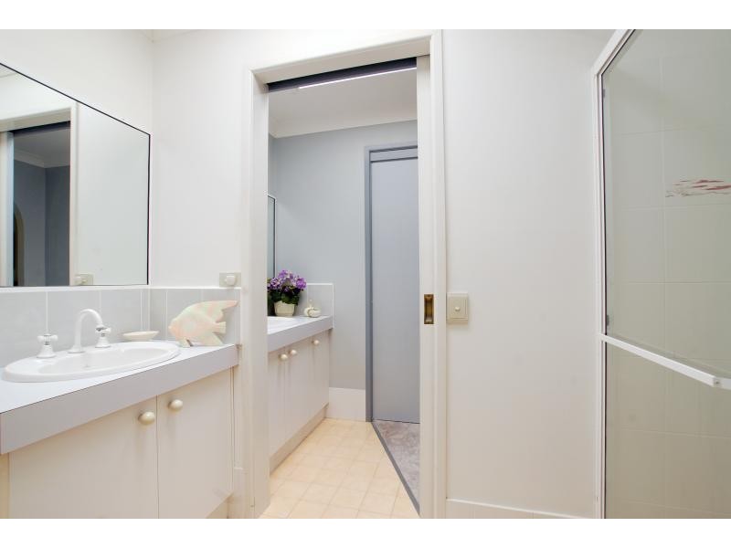 35 Molakai Drive, Mountain Creek QLD 4557