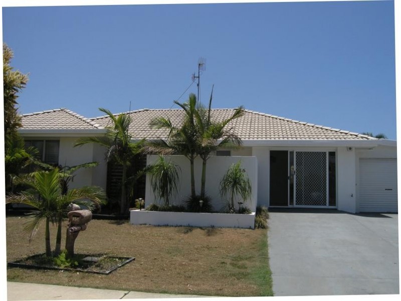 35 Regatta Boulevard, Wurtulla QLD 4575