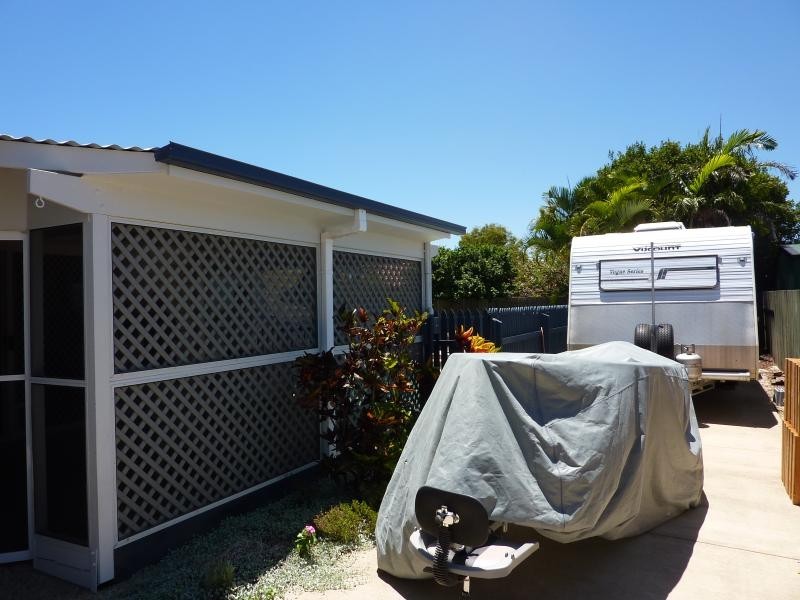 5 MICRANTHA PLACE,, Mountain Creek QLD 4557